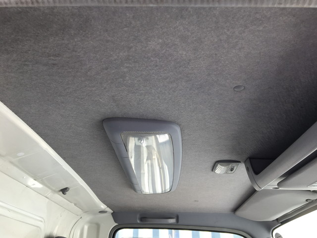 いすゞエルフアルミバン小型（2t・3t）[写真35]