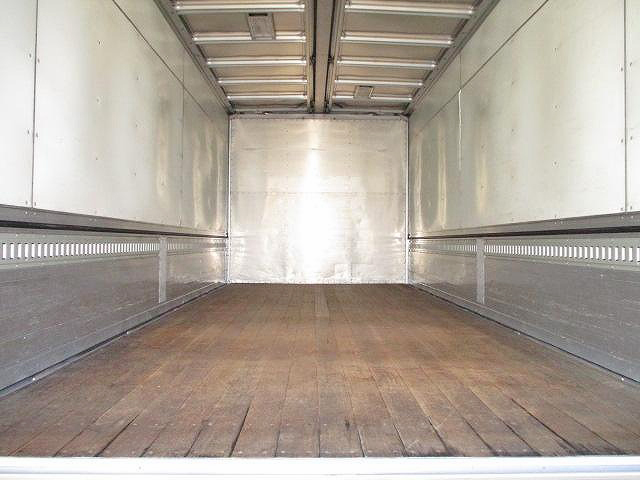 日野レンジャーアルミウイング中型（4t）[写真11]