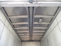 日野レンジャーアルミウイング中型（4t）[写真14]