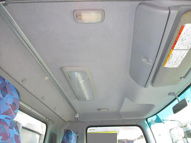 日野レンジャーアルミウイング中型（4t）[写真36]