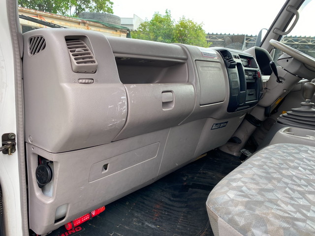 日野デュトロ高所作業車小型（2t・3t）[写真32]