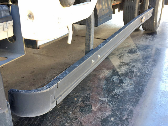 いすゞエルフ平ボディ小型（2t・3t）[写真20]