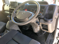 日産アトラス平ボディ小型（2t・3t）[写真34]