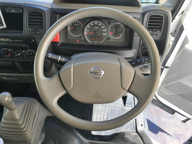 日産アトラス平ボディ小型（2t・3t）[写真36]