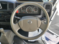 日産アトラス平ボディ小型（2t・3t）[写真36]