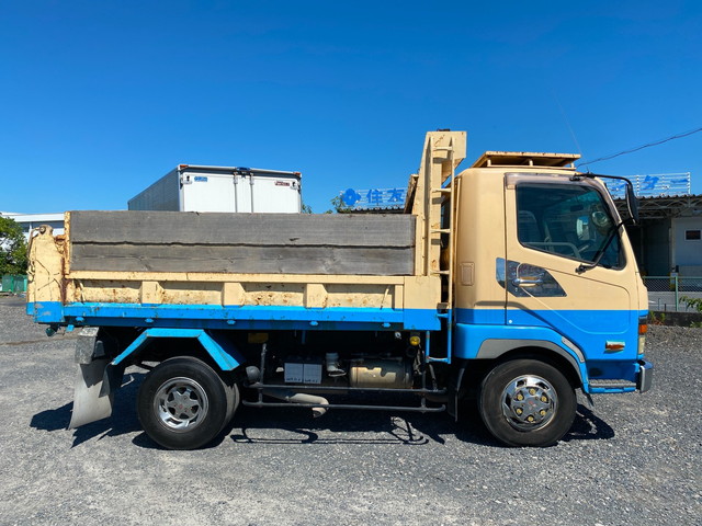 三菱ふそうファイターダンプ中型（4t）[写真07]