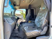 いすゞフォワードアルミウイング中型（4t）[写真30]