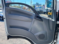 いすゞエルフアルミバン小型（2t・3t）[写真27]