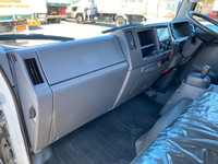 いすゞエルフアルミバン小型（2t・3t）[写真32]