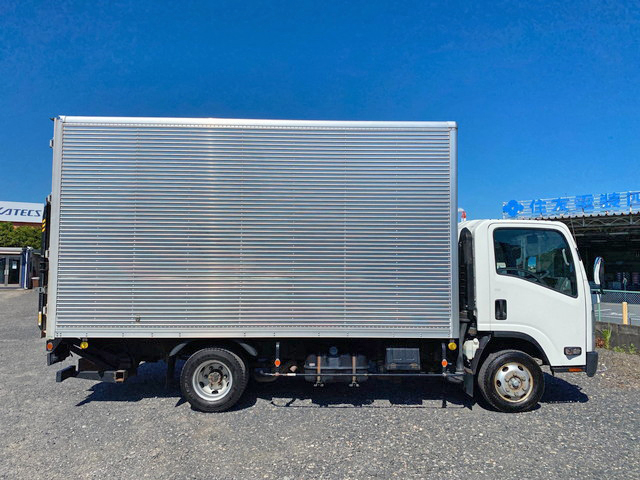 いすゞエルフアルミバン小型（2t・3t）[写真07]