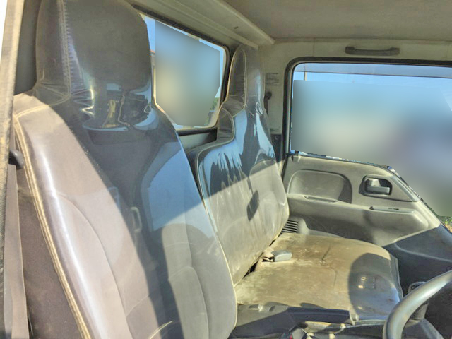 いすゞエルフ平ボディ小型（2t・3t）[写真21]