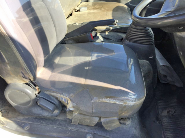 いすゞエルフ平ボディ小型（2t・3t）[写真22]