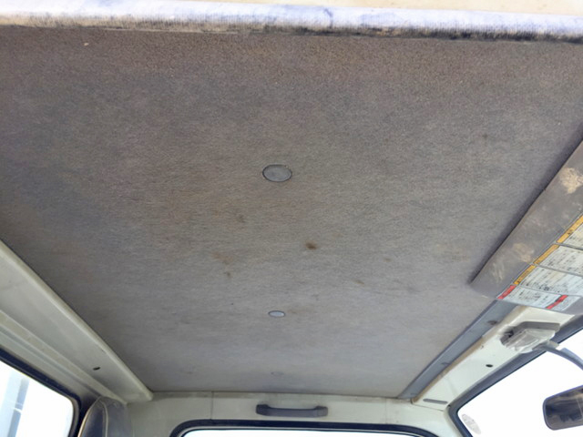 いすゞエルフ平ボディ小型（2t・3t）[写真23]