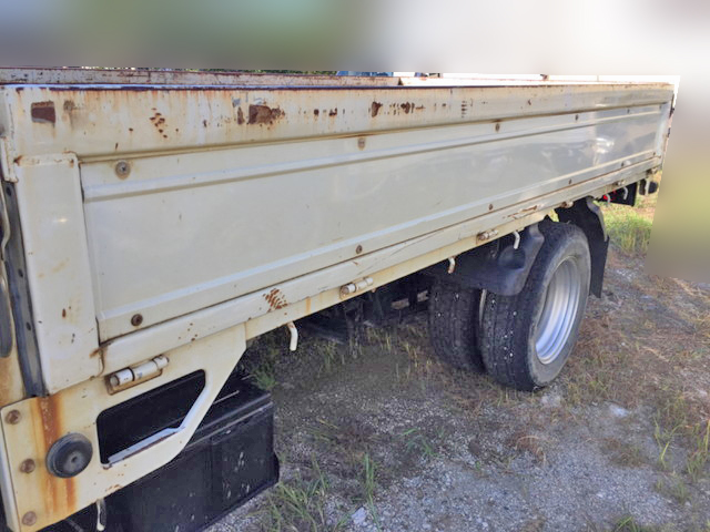 いすゞエルフ平ボディ小型（2t・3t）[写真05]