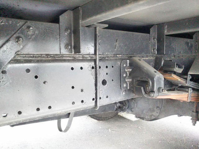 三菱ふそうキャンターアルミバン小型（2t・3t）[写真14]