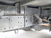 三菱ふそうキャンターアルミバン小型（2t・3t）[写真14]