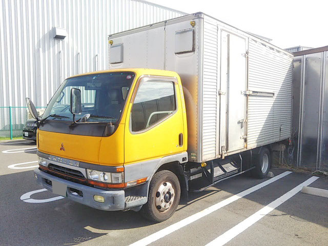 三菱ふそうキャンターアルミバン小型（2t・3t）[写真04]