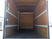 三菱ふそうキャンターアルミバン小型（2t・3t）[写真12]