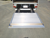 三菱ふそうキャンターアルミバン小型（2t・3t）[写真17]