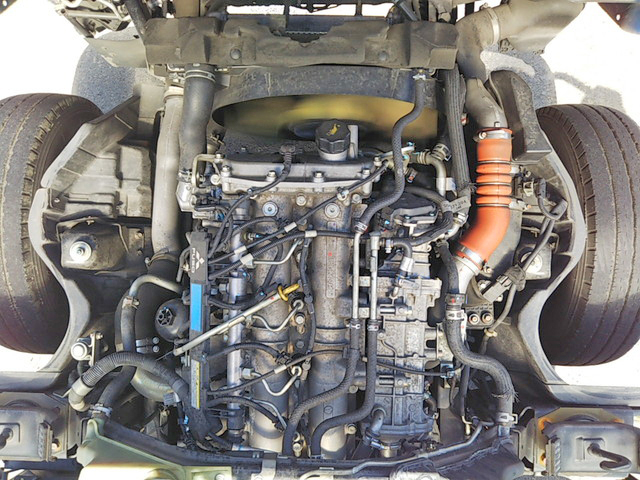 三菱ふそうキャンターアルミバン小型（2t・3t）[写真23]