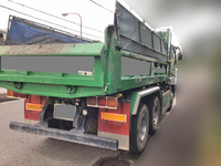 三菱ふそうスーパーグレートダンプ大型（10t）[写真03]