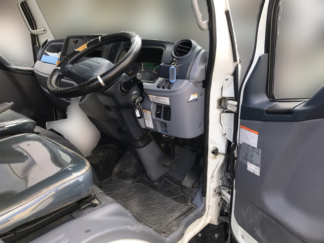 三菱ふそうキャンターガッツ平ボディ小型（2t・3t）[写真19]