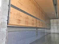 日野プロフィアアルミウイング大型（10t）[写真13]