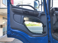 日野プロフィアアルミウイング大型（10t）[写真32]