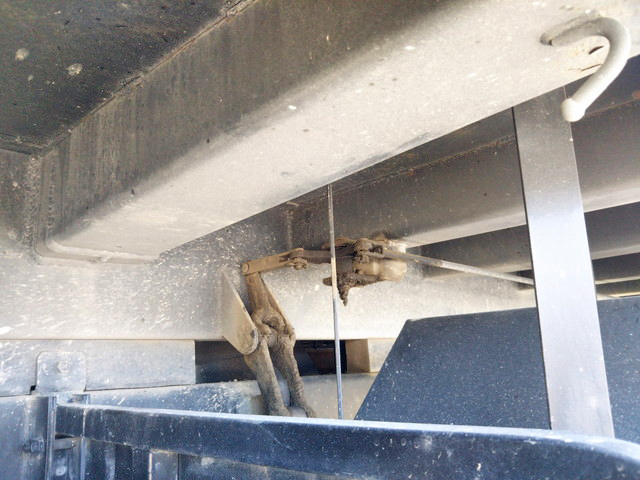 日野プロフィアダンプ大型（10t）[写真17]