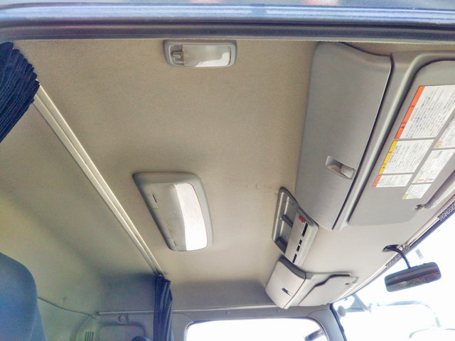 日野プロフィアダンプ大型（10t）[写真34]