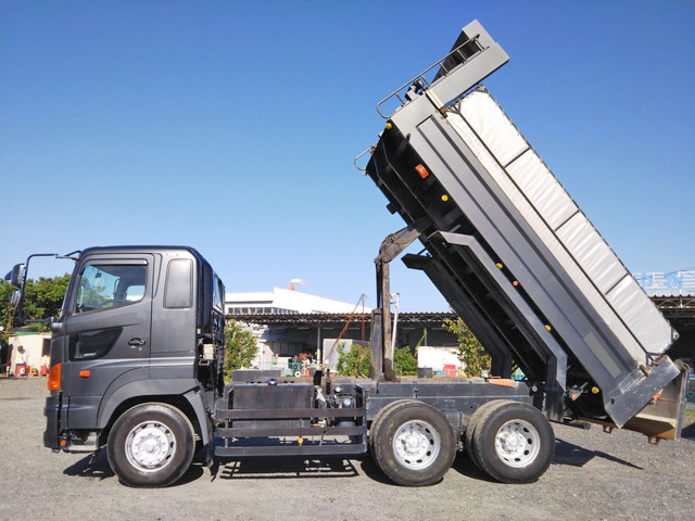日野プロフィアダンプ大型（10t）[写真08]