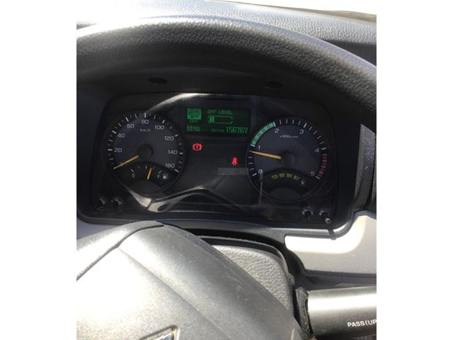 三菱ふそうキャンターアルミバン小型（2t・3t）[写真33]