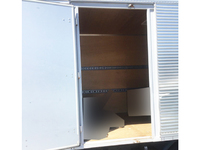 三菱ふそうキャンターアルミバン小型（2t・3t）[写真09]