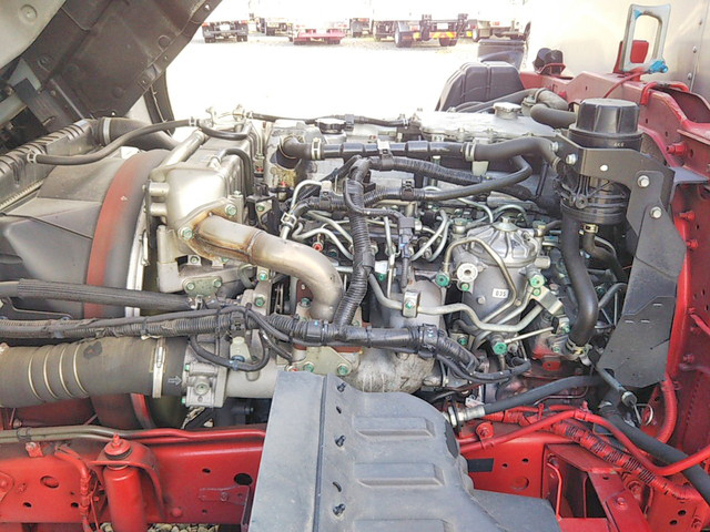 日野レンジャーアルミバン中型（4t）[写真24]