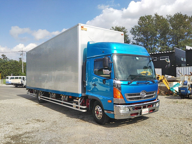 日野レンジャーアルミバン中型（4t）[写真03]