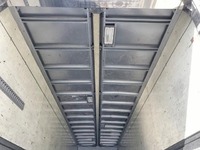 日野プロフィアアルミウイング大型（10t）[写真10]