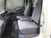 いすゞエルフアルミバン小型（2t・3t）[写真21]