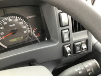 いすゞエルフアルミバン小型（2t・3t）[写真26]