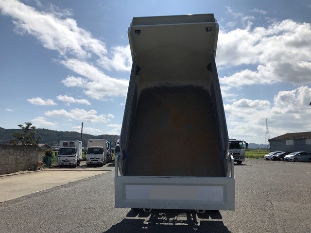 三菱ふそうファイターダンプ増トン（6t・8t）[写真13]