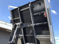 三菱ふそうファイターダンプ増トン（6t・8t）[写真17]