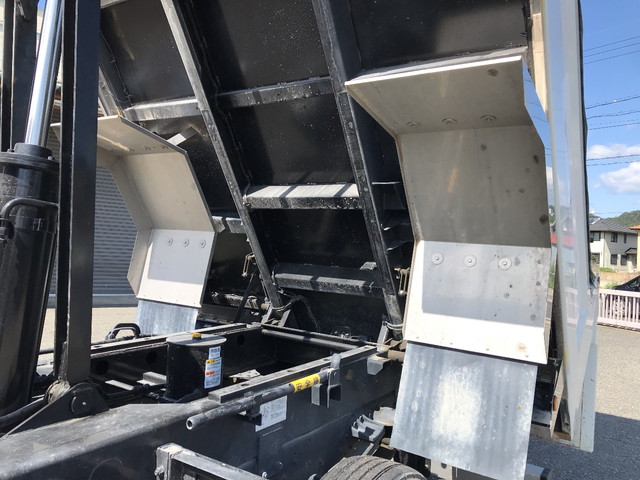 三菱ふそうファイターダンプ増トン（6t・8t）[写真18]