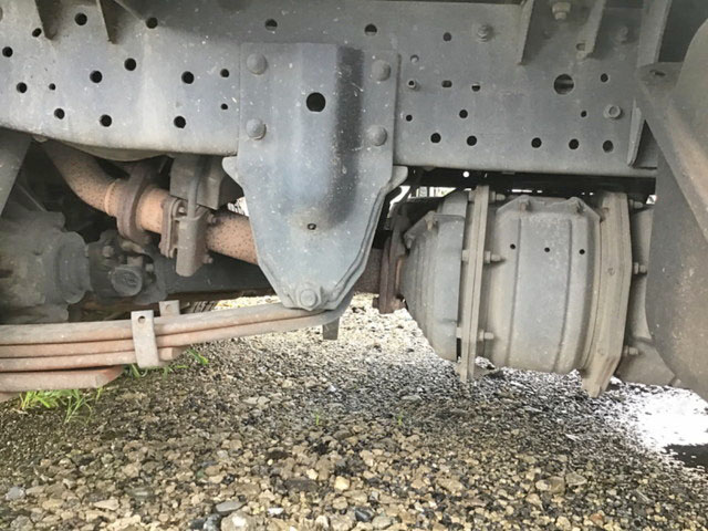 いすゞエルフダブルキャブ（Wキャブ）小型（2t・3t）[写真11]