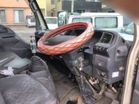 いすゞエルフダブルキャブ（Wキャブ）小型（2t・3t）[写真17]