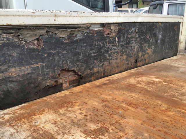 いすゞエルフダブルキャブ（Wキャブ）小型（2t・3t）[写真09]