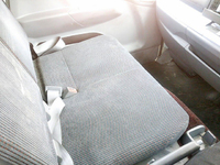 三菱ふそうキャンター平ボディ小型（2t・3t）[写真15]