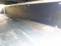 三菱ふそうキャンター平ボディ小型（2t・3t）[写真08]