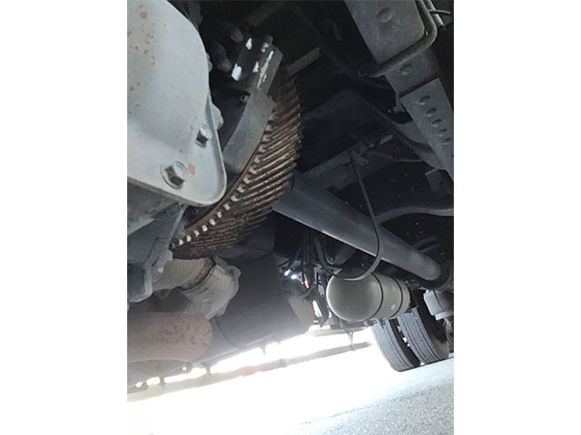 いすゞギガアルミウイング大型（10t）[写真16]