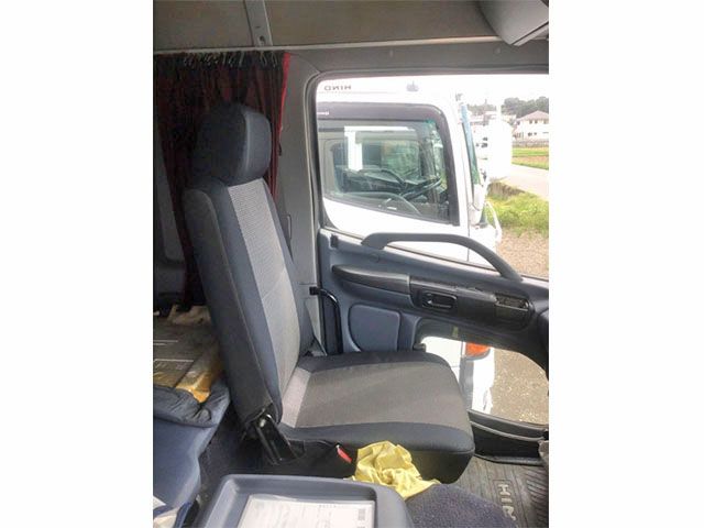 日野プロフィアアルミウイング大型（10t）[写真24]