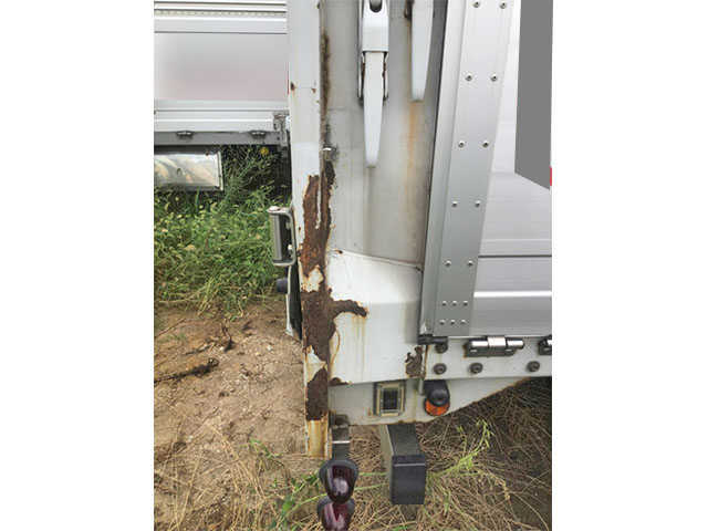 日野プロフィアアルミウイング大型（10t）[写真04]