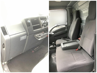 日産アトラスアルミバン小型（2t・3t）[写真24]